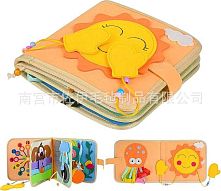 М’яка книжка - бізіборд C 75321 годинник, намистини, гудзики, стрічки, елементи на липучках, застібки, в пакеті